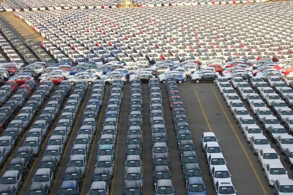 CHINA CORTA IMPOSTOS SOBRE CARROS COM MOTOR 1.6 POR FRAQUEZA DO MERCADO