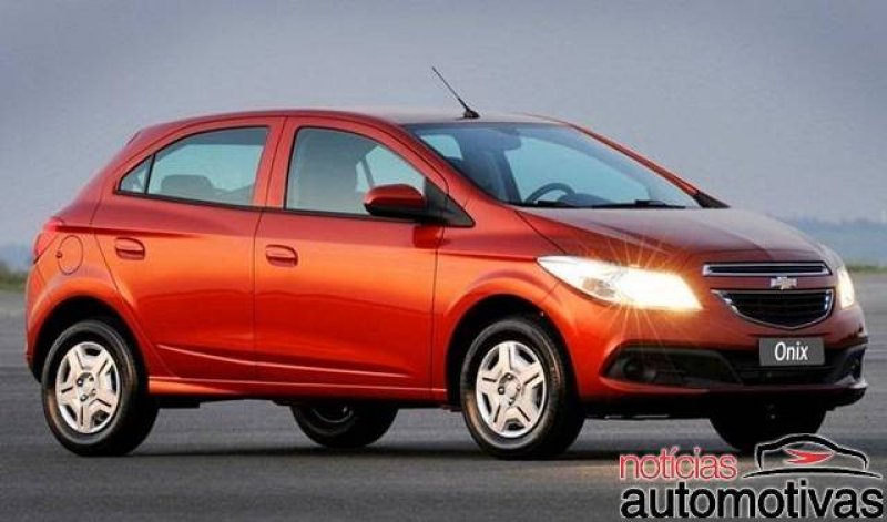 CHEVROLET ONIX E PRISMA COM CÂMBIO AUTOMÁTICO CHEGAM A PARTIR DE JULHO