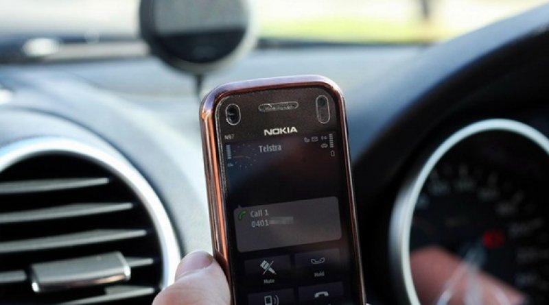 Cerca de 29% dos jovens enviam torpedos ao guia