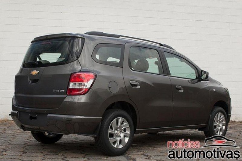 CHEVROLET SPIN 2014 TEM SISTEMA MYLINK E TRANSMISSÃO ATUALIZADA