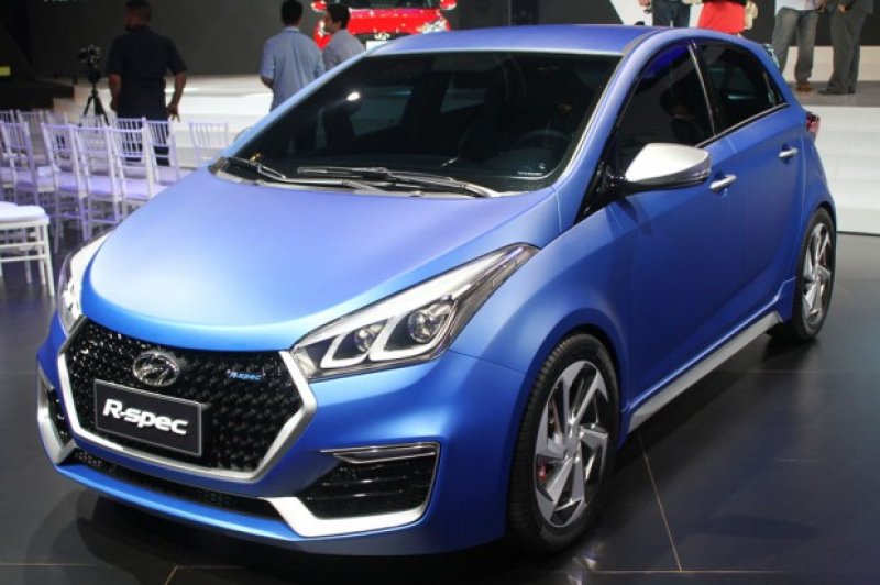 FLAGRA! HYUNDAI HB20 RSPEC JÁ GRAVA COMERCIAL EM SP