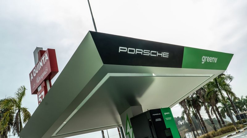 Porsche anuncia R$ 70 mi para instalar carregadores rápidos do Sul ao Nordeste