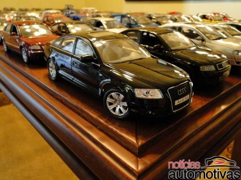 CONHEÇA PARTE DA COLEÇÃO DE MINIATURAS 1/24 DE LEITOR