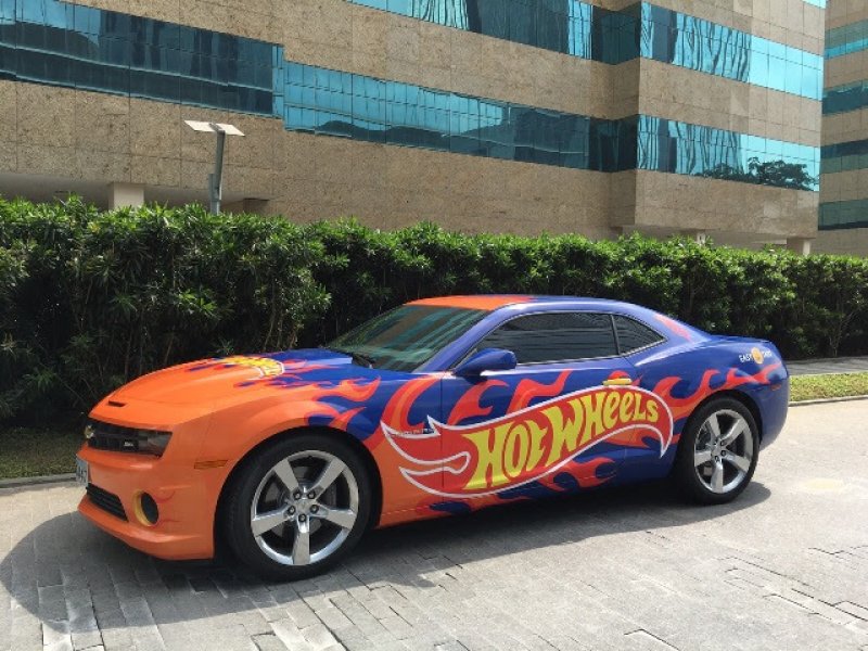 CHEVROLET CAMARO VIRA TÁXI PERSONALIZADO PELA HOT WHEELS EM SÃO PAULO