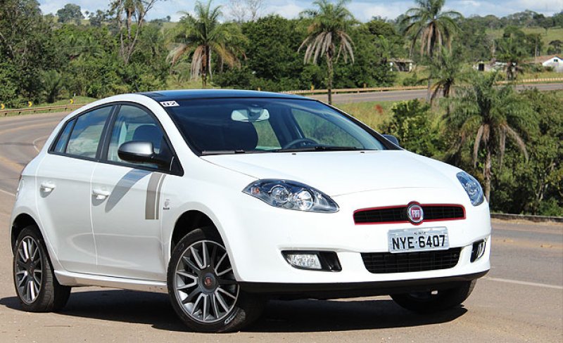 Fiat Bravo ganha versão Sporting por R$ 58.140