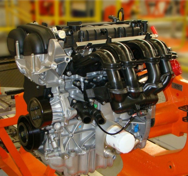 Ford comemora 3 milhões de motores Zetec Rocam em Taubaté/SP 