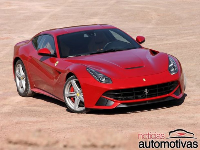 FERRARI VENDERÁ NOVA F12 BERLINETTA NO BRASIL POR R$ 2,85 MILHÕES
