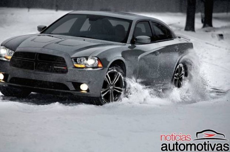 Dodge Charger AWD Sports 2013 chega ao mercado americano a partir de US$ 33.685