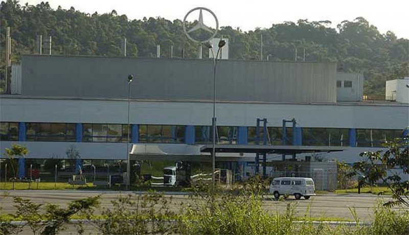 MERCEDES-BENZ PREPARA FIM DA PRODUÇÃO DE CAMINHÕES EM JUIZ DE FORA