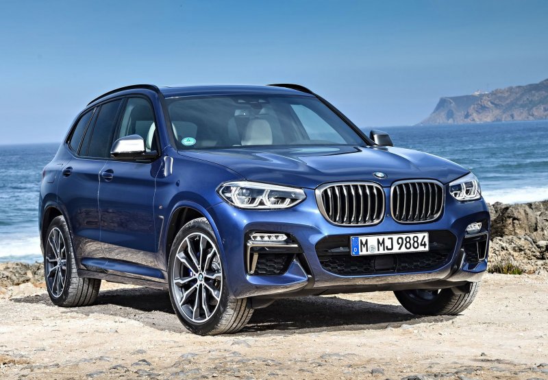 BMW X3 terá opção híbrida do tipo plug-in