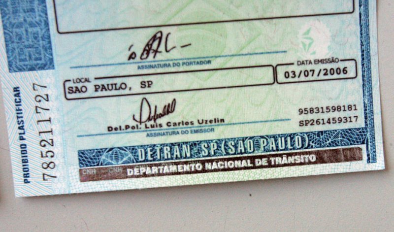 MESMO VENCIDA, CNH VALE COMO DOCUMENTO DE IDENTIFICAÇÃO NO PAÍS