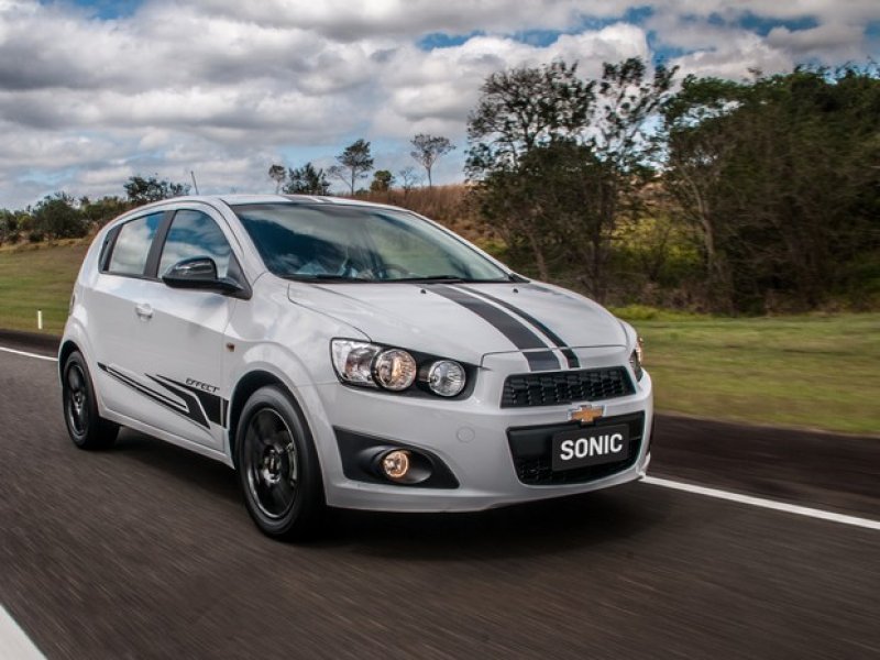 ÚLTIMAS CHEVROLET CONVOCA RECALL DO SONIC POR RISCO DE INCÊNDIO