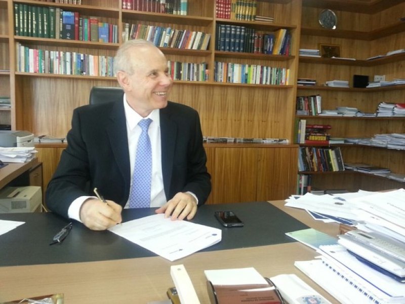 GASOLINA VAI SUBIR AINDA NESTE ANO, DIZ MINISTRO DA FAZENDA