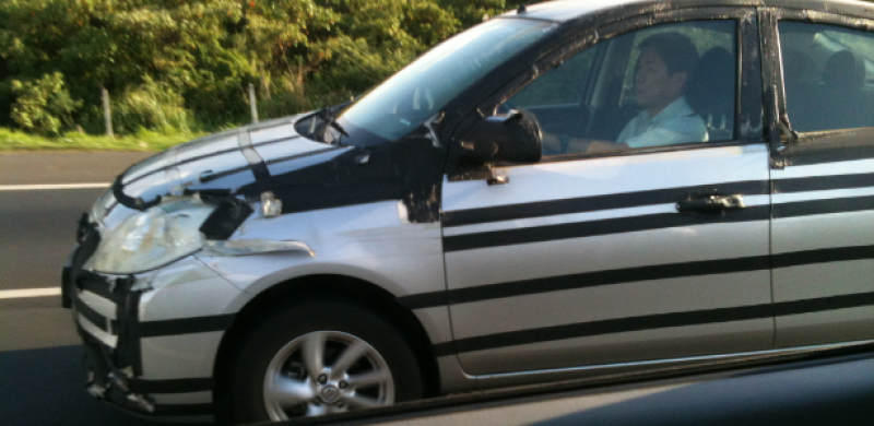 Versa misterioso indica que câmbio automático está próximo