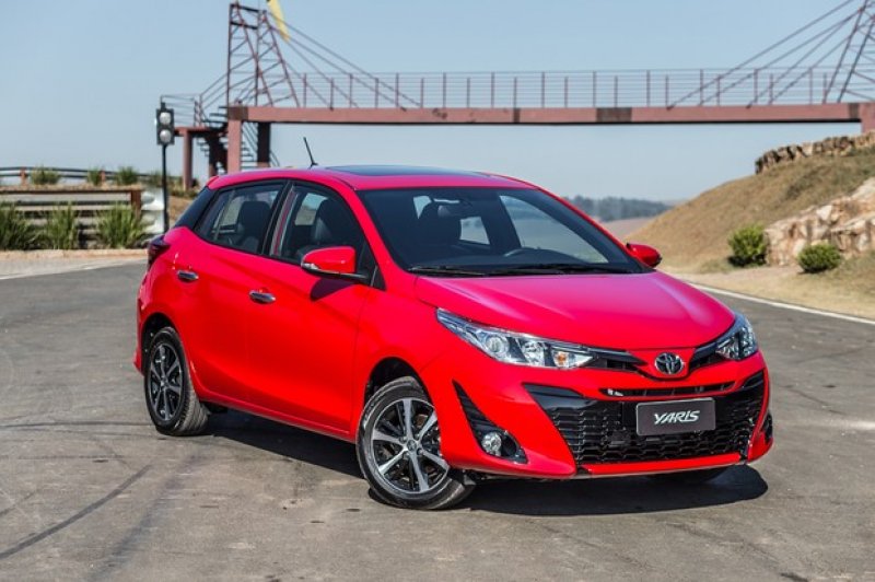 TUDO SOBRE O NOVO TOYOTA YARIS, QUE FICA POSICIONADO ENTRE ETIOS E COROLLA