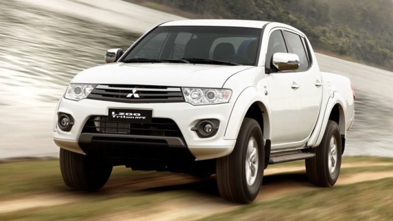 MITSUBISHI LANÇA L200 TRITON 2014