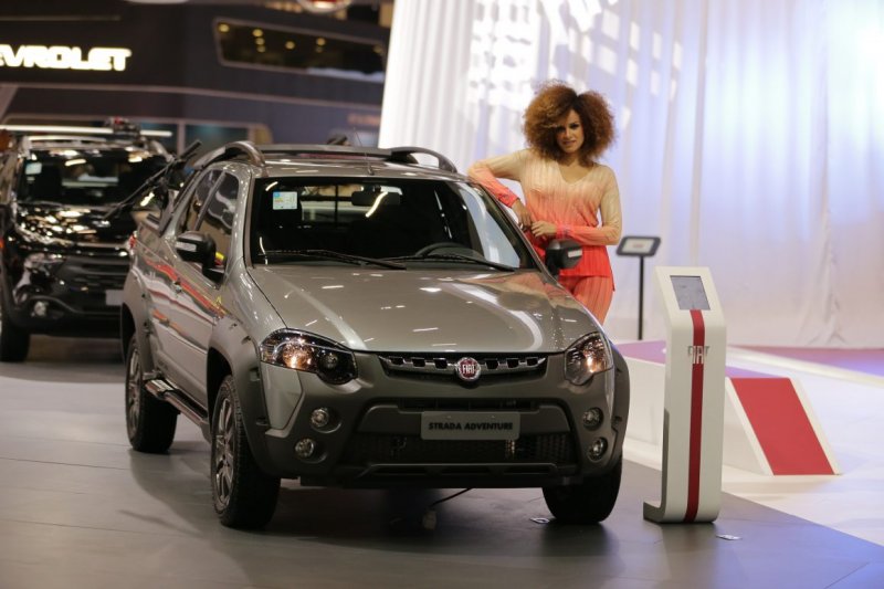 Salão do Automóvel também teve sobreviventes expostos