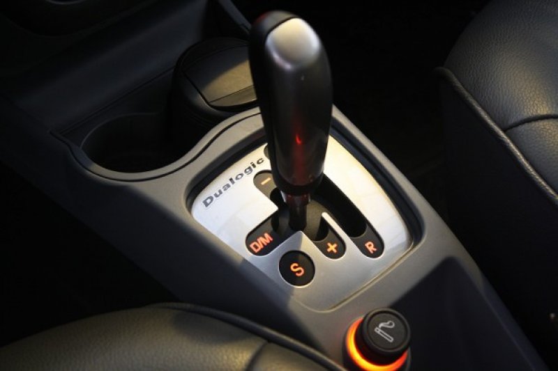 Fiat lança câmbio Dualogic Plus para a Idea 