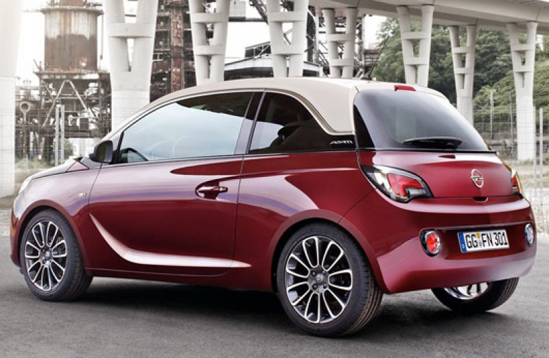 Opel divulga fotos e informações do Adam