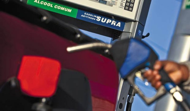 ANP confirma aumento de etanol na gasolina