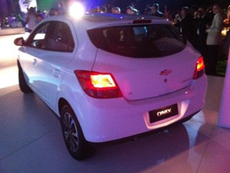 GM investe em novo modelo para ser produzido na Argentina, diz governo