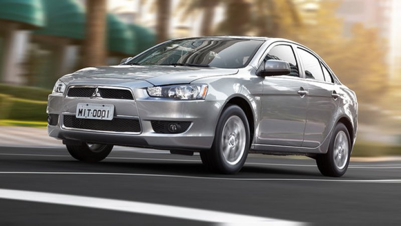 MITSUBISHI LANCER 2016 PARTE DE R$ 68.990