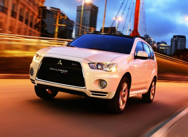 Mitsubishi Outlander GT4 é outro destaque da marca japonesa em São Paulo 