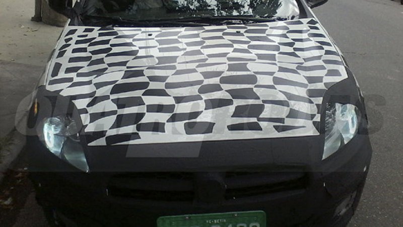 FIAT MOSTRARÁ BRAVO REESTILIZADO NO SALÃO DO AUTOMÓVEL