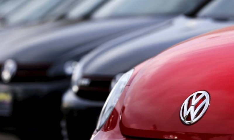 VOLKSWAGEN PODE OFERECER DESCONTO A QUEM TROCAR CARRO COM SOFTWARE ILEGAL, DIZ DPA