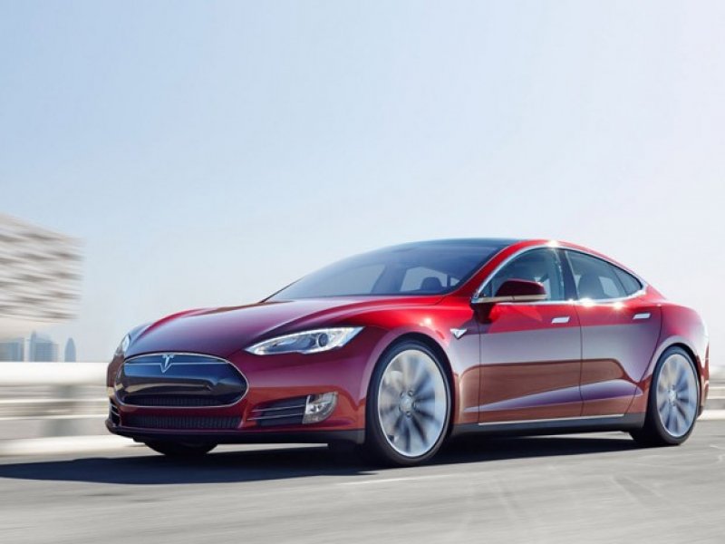 CARRO ELÉTRICO DA TESLA 'ZERA' RANKING E ESTABELECE NOVO PATAMAR EM TESTE
