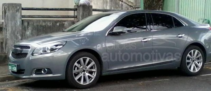 Novo Chevrolet Malibu 2013 é flagrado em São José dos Campos/SP