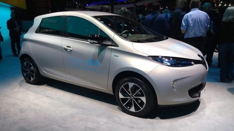 Renault e Itaipu treinarão mão de obra para elétricos