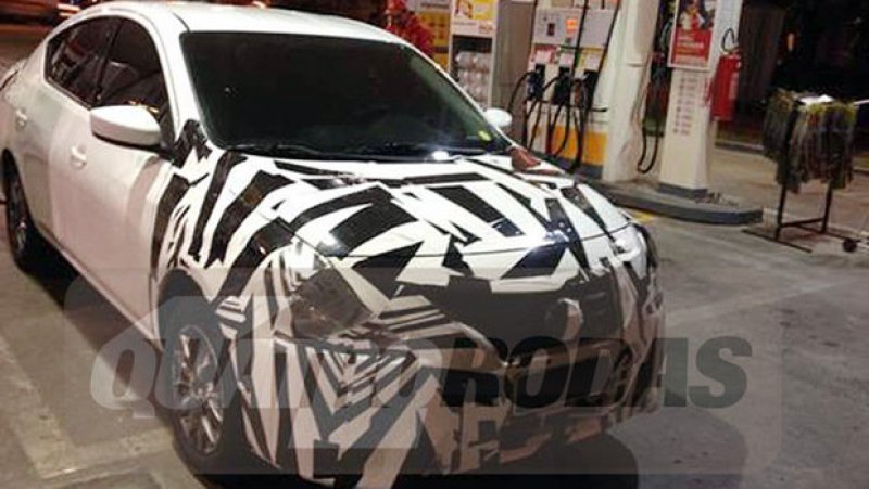 NOVO VERSA CIRCULA EM TESTES