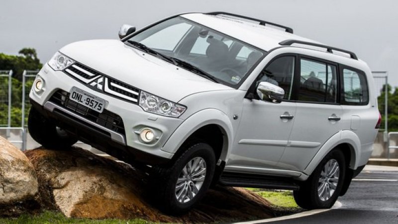 MITSUBISHI LANÇA PAJERO DAKAR 2014