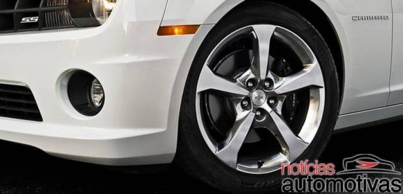 Chevrolet Camaro 2013 chega por R$ 203.000, mas traz novidades