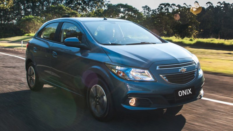 ONIX E PRISMA GANHAM CÂMBIO AUTOMÁTICO DE SEIS MARCHAS
