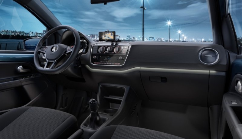 NOVO UP! VEM COM ILUMINAÇÃO AMBIENTE PRESENTE CARROS SUPERIORES