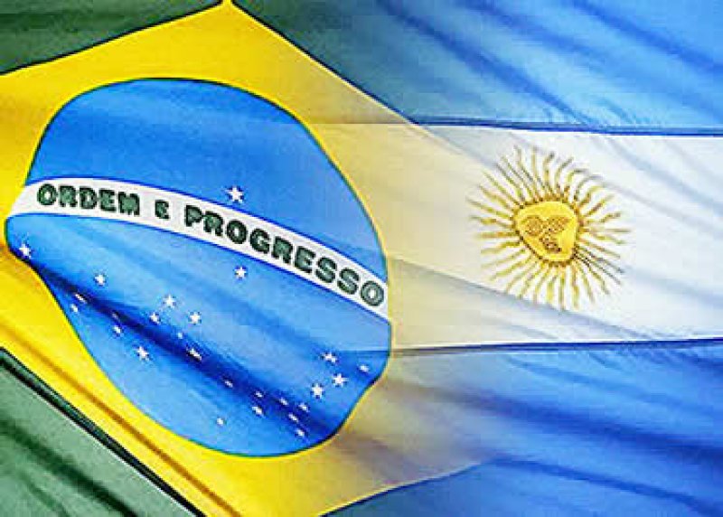 Argentina e Brasil farão reunião para discutir novo acordo automotivo