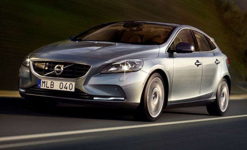 VOLVO V40 CHEGA AO PAÍS EM JUNHO