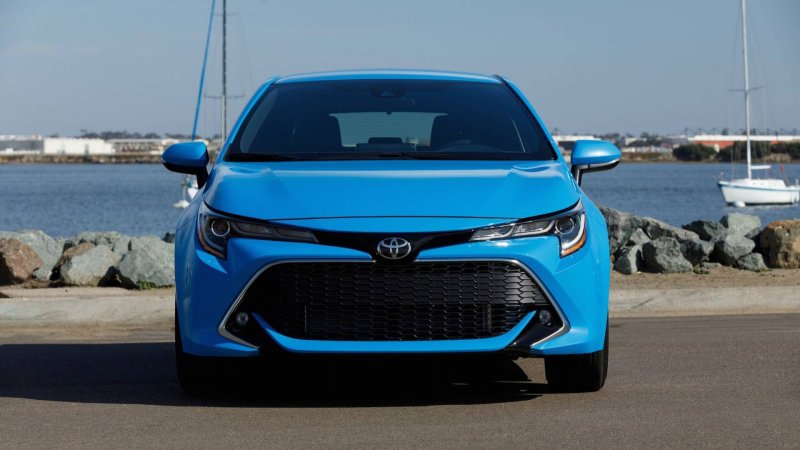 Toyota Corolla Hatch chega aos EUA pelo equivalente a R$ 72,8 mil