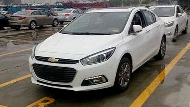 IMPRENSA CHINESA FLAGRA NOVO CRUZE