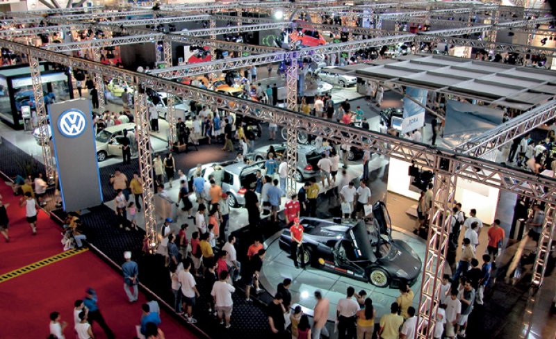 Salão do Automóvel não terá Ferrari e Lamborghini