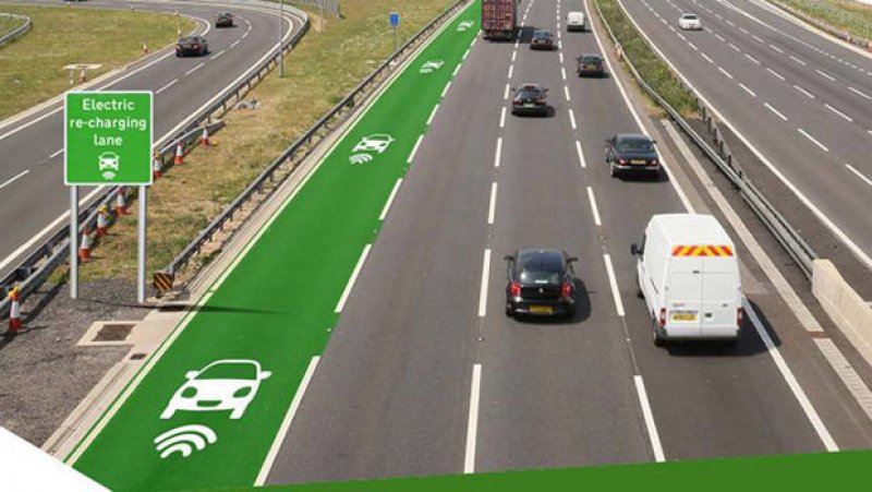 FAIXAS DE ROLAMENTO ESPECIAIS RECARREGARÃO BATERIAS DE CARROS ELÉTRICOS GOVERNO BRITÂNICO INVESTIRÁ O EQUIVALENTE A R$ 2,7 BILHÕES