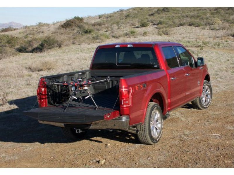 FORD QUER CARROS "CONVERSANDO" COM CASAS E GARAGENS