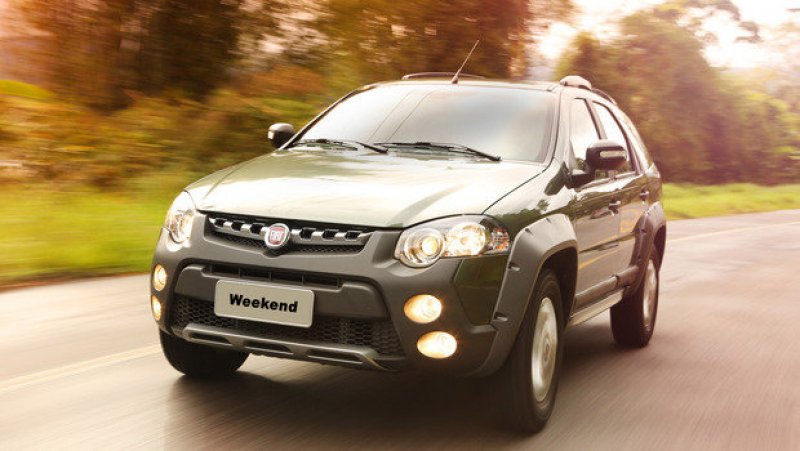 FIAT RENOMEIA PALIO WEEKEND NA LINHA 2015