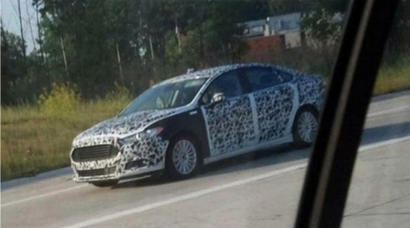 Novo Fusion é flagrado por revista americana