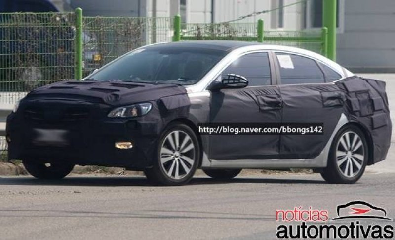 HYUNDAI MISTRA É FLAGRADO EM TESTES NA CORÉIA DO SUL