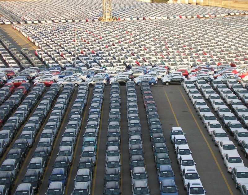 CHINA CORTA IMPOSTOS SOBRE CARROS COM MOTOR 1.6 POR FRAQUEZA DO MERCADO