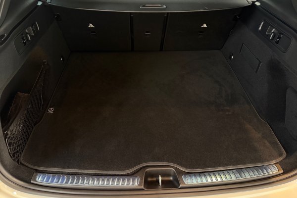 MERCEDES-BENZ GLC 300 2.0 MHEV AMG LINE 4MATIC 9G-TRONIC 2025/2026