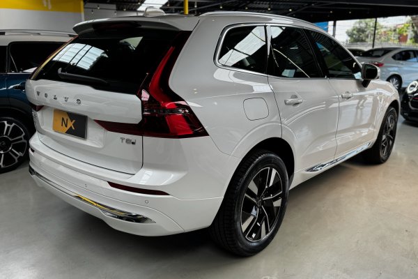 VOLVO XC60 2.0 T8 PHEV PLUS AWD GEARTRONIC 2025/2026